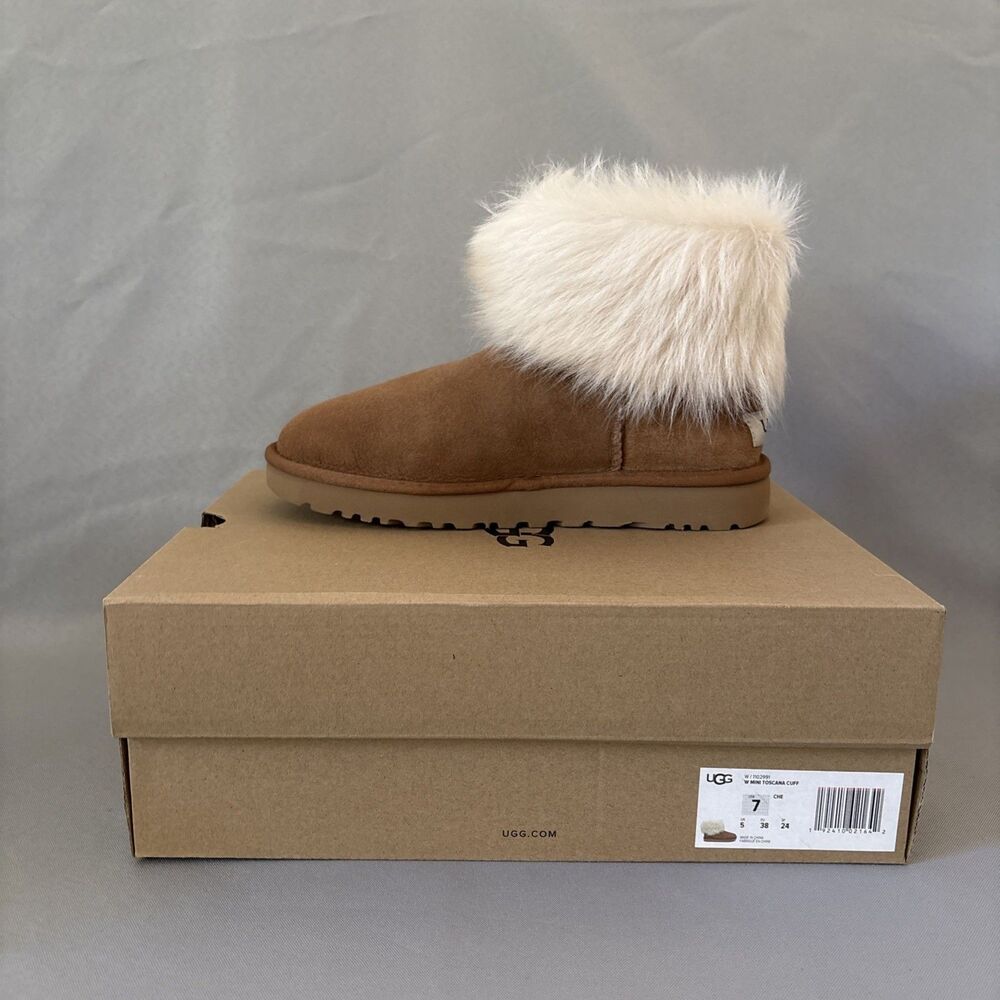 UGG Chestnut Suede Ankle Booties with Ivory Fur Cuff - Picture 11 of 12